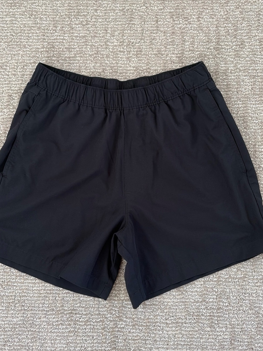 Hollister Men’s Athletic Shorts With Pockets Size Small